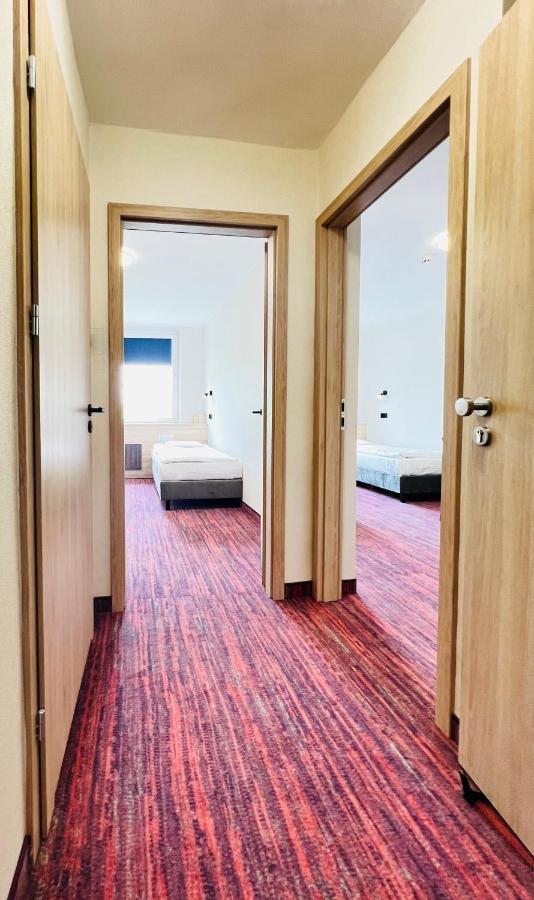Hotel Rok Krakow Ngoại thất bức ảnh