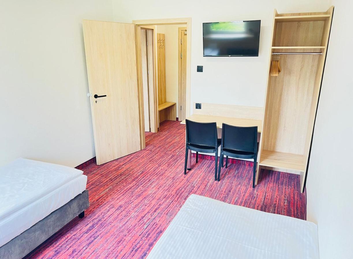 Hotel Rok Krakow Ngoại thất bức ảnh